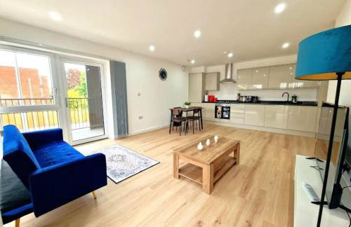 The Romford Luxe Haven - Fully Furnished 2BR - Foto 16