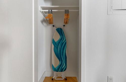 FiDi jr 1br w game room resident-only bar NYC-1336 - Foto 12