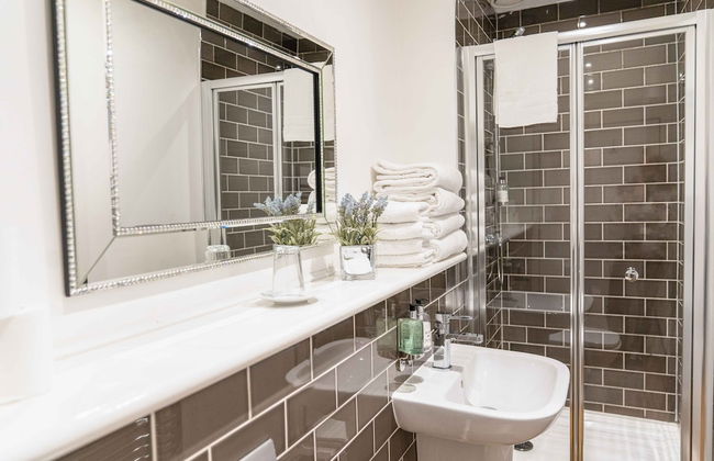 Edinburgh Castle Apartments and Suites - Foto 38