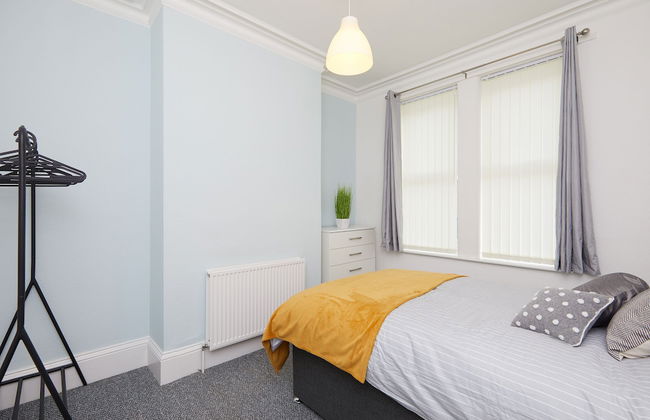 4 Bed Derby House - Long Stays- Parking - Foto 4