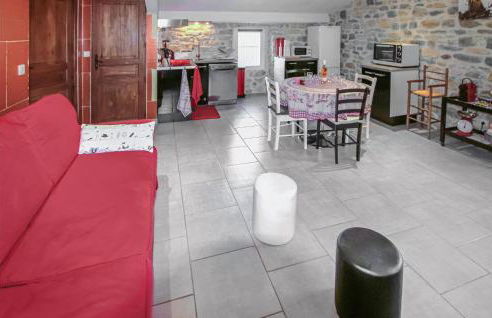 Awesome Home In Grospierres With Sauna - Foto 4