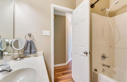 11 Mi to Dtwn Little Rock Home with Large Deck! - Foto 17