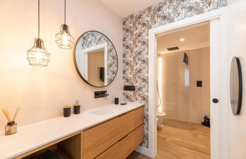 Espectacular Dúplex Céntrico con Parking - Foto 13