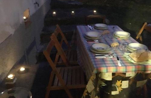 Casetta immersa nella natura - Foto 27