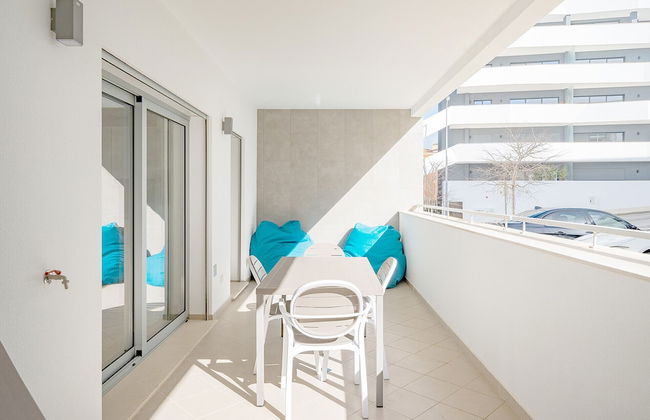 Lagos Modern 2 With Pool by Homing - Foto 11