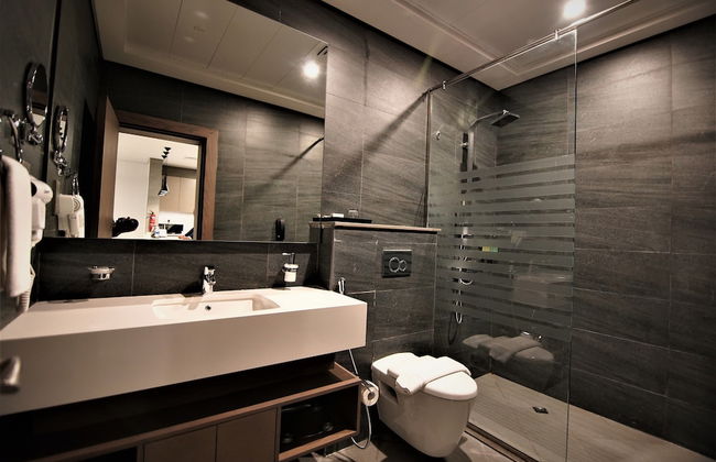 Abar Hotel Apartments - Photo 39