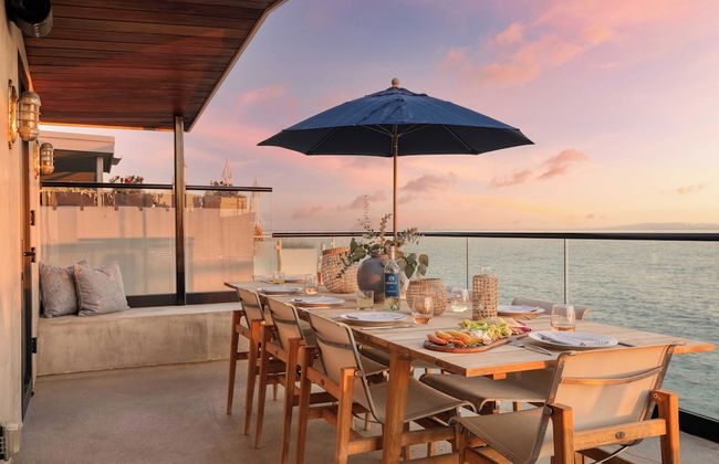Matador by Avantstay Ocean Front Malibu Pad w/ Rooftop Patio - Photo 16