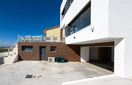 Silver Coast Beach Villa-Casa de Luxo com Piscina e Vista Mar - Photo 47