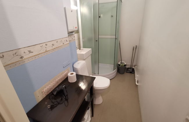 Captivating 4-bed Apartment in Kotka Saunafacility - Photo 32