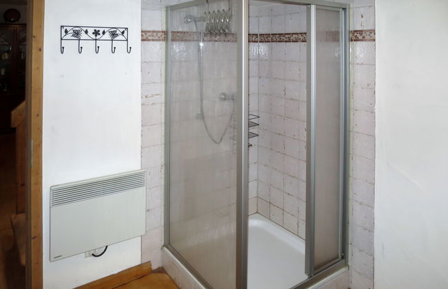 5 bedroom House in Thiéfosse with garden and sauna - Photo 24