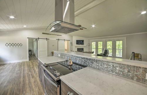 Lake Barkley Waterfront Home with Deck and Boat Dock! - Foto 10