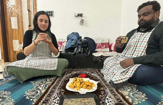 Clase de cocina y comida con una familia india - Foto 3