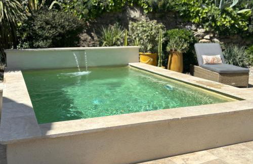 Logement cosy avec piscine ,parking et jardin - Photo 1