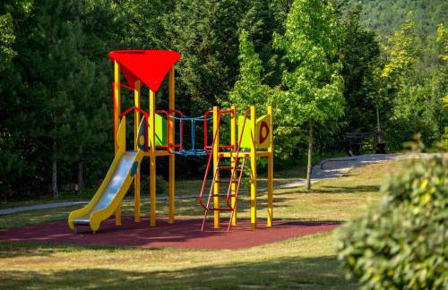 Holiday house with swimming pool - Photo 53