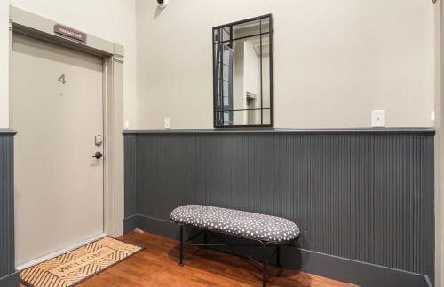 Golden Lofts Unit 4 Downtown Traverse City 2BD 2BA - Foto 25