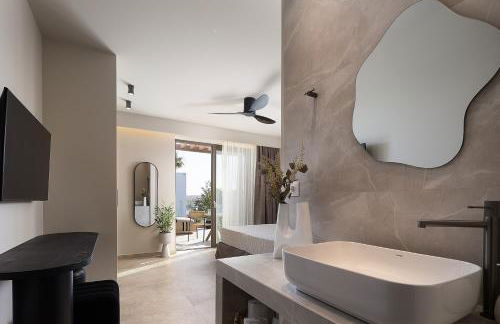 Villa Aya - Coastal Villa, Minimalist Elegance by etouri - Photo 38