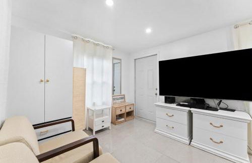 Steps to Sand! - Wellness Escape - Coastal Retreat - Foto 37