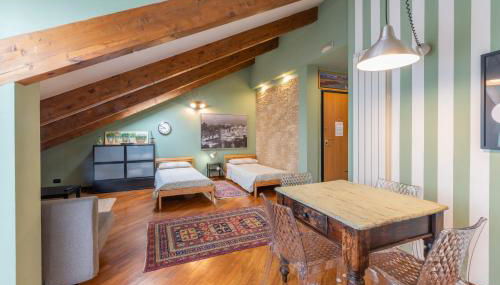 STAGABIN La Mansarda Panoramica Un Rifugio di Eleganza e Tranquillità - Foto 2