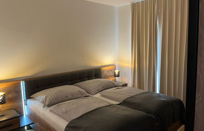 Luxury Sunrise - Photo 24