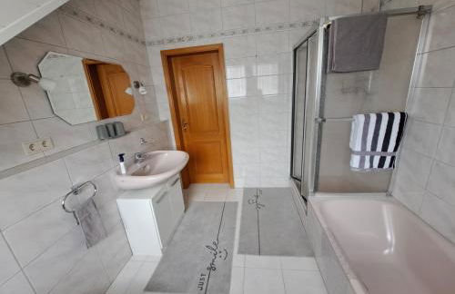 Ferienwohnung am Schoosberg, Niederkirchen bei Deidesheim - Photo 5