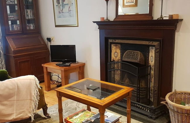 Cosy Townhouse on The Hill in Ireland - Photo 7