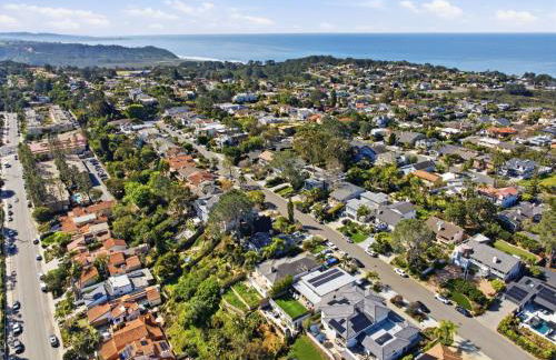 Del Mar Retreat - Laundry BBQ Firepit AC Patio - Photo 64