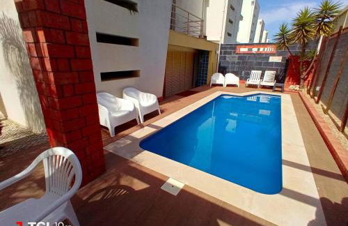 Lisbon South Bank Charming Pool Duplex & Garden BBK - Foto 9