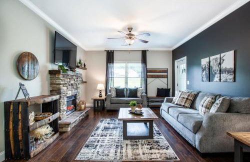 Elegant End Condo Fireplace Community Amenities - Foto 7