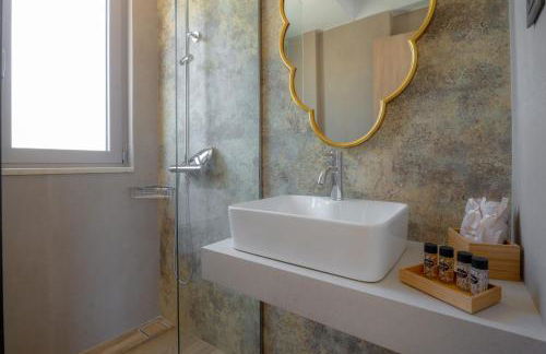 TESORO Home & Spa - Photo 15