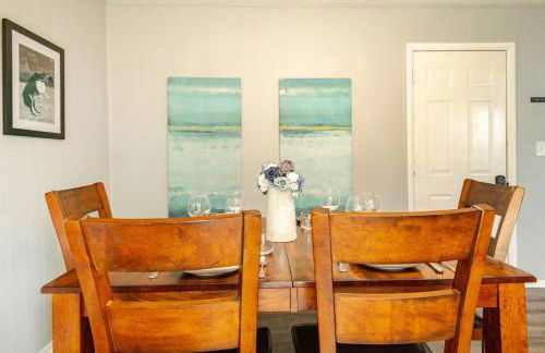 Private Ranch- Entire Home - Hot Tub - Pets & Kids Welcome - King Bed - Fenced Backyard - Free WiFi - Foto 23