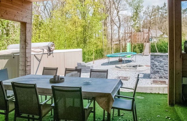 Idyllic Chalet in Biron with 2 Hot Tubs & Sauna - Photo 16