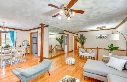 Peaceful 1-Acre Parksville Home Large Deck and Yard - Foto 6