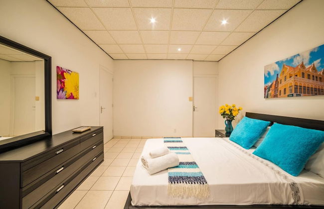 Stunning Balcony View Spacious 2BR Apt at Unique Location - Foto 17