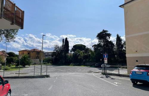 Luminoso bilocale, comfort a 300 m dal mare - Foto 16