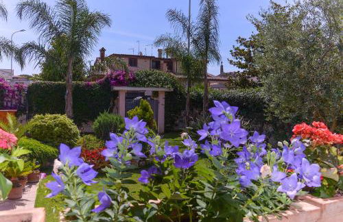 VILLA NEVADA Esclusiva con PISCINA Privata, Il Tuo Angolo di Pace a 5 Minuti dal MARE e 20 Minuti da ROMA - Photo 6