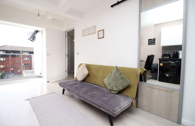 Skyline Immaculate 2-bed Apartment in Swansea - Photo 18