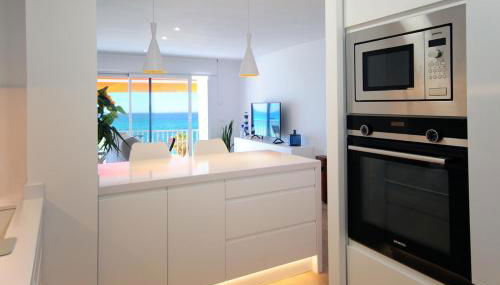 Apartamento frente al mar - Foto 5