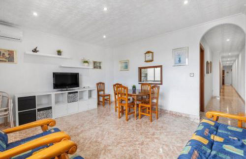 Ground Floor Seaside Residence with AC - Foto 6