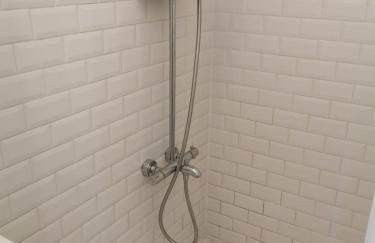 PETIT PARADIS - St MANDRIER VILLAGE - Foto 18