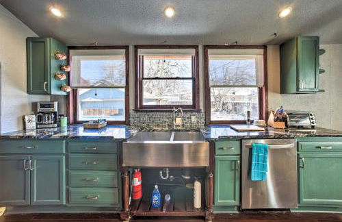 Historic Old Colorado City Home with Backyard! - Foto 12