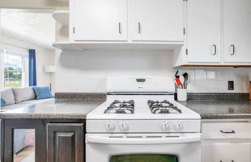 Entire Home Blocks from Notre Dame. Sleeps 8+ - Foto 13