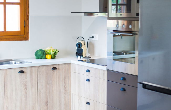 Villa in Adele With Pool & Olive Grove Views - Photo 14