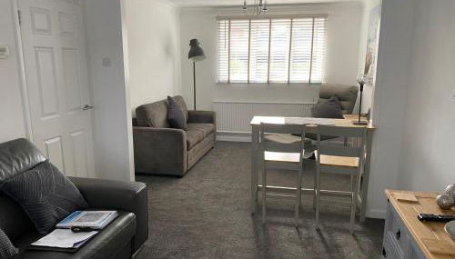 Riverside Park Ground Floor Apt 1 BR Parking St Neots - Foto 3