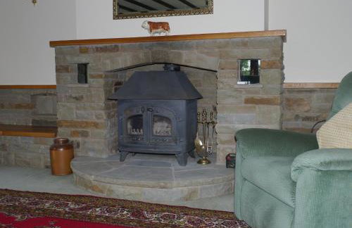 Hilltop Bungalow for a Spacious Country Break - Foto 5