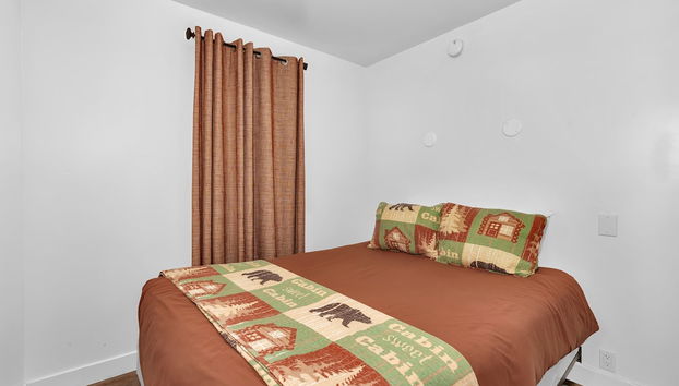 Timber Lodge Yosemite Enveloped in Nature! - Foto 5, Zimmer