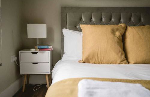 Elegant 5 bed house with parking- Photo ID Required - Foto 28