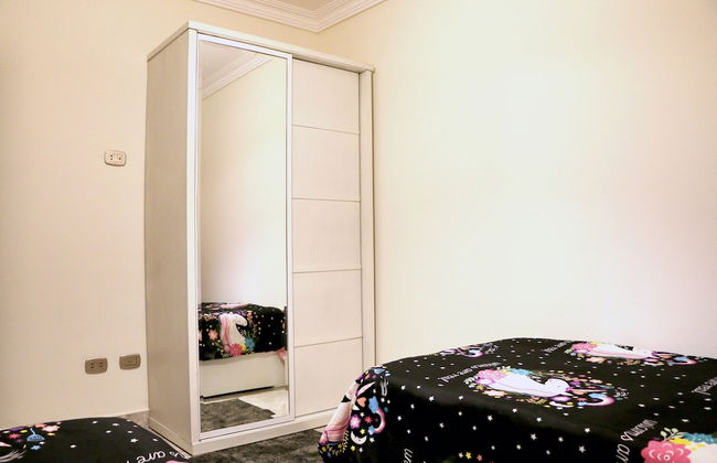 Red Flower in Palm City Compound 1 Hour to the sea - Foto 5