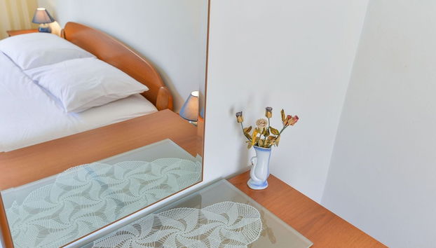 Apartment on Vir Island Near Sandy Beaches - Foto 2, Habitación