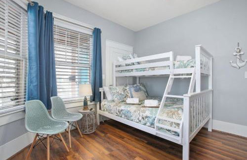 Sunrise Serenade Fabulous Location with Beautiful Ocean View - Foto 19