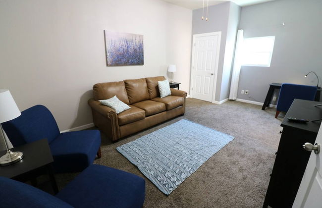 Windsor Park Pad apt 2 min to Mass Ave With AC - Foto 25